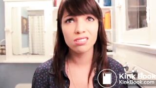 Female Toilet Scenes Part 3