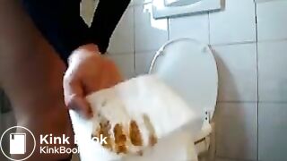 German lady smears poo.. alles sauber lecken!
