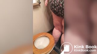 BBw redhead shitting a lot