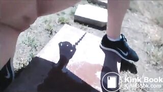 teen fucks her shitty asshole with anal beads