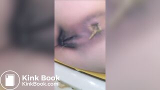 Chinese girl poop - video 9