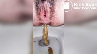 pooping - video 652