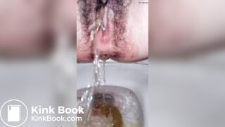 pooping - video 652