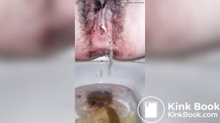pooping - video 652