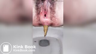 pooping - video 652