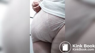 Pull up poop - video 4