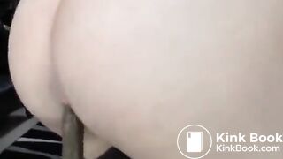 selfie pooping.4