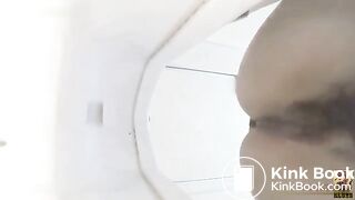 和式トイレ排泄