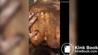 Sexy milf gets fucking in shitty as while shittinh