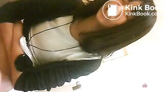 japanese girl try hard to poop