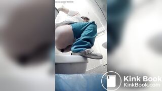 Girls pooping, pornera in the toilet