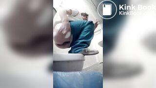 Girls pooping, pornera in the toilet