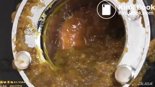 Women eating their own poop 1
