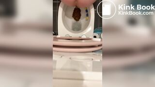 Sexy girl morning Poop 112