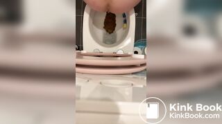 Sexy girl morning Poop 112