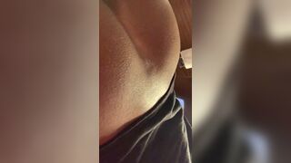 Ebony Shitting - video 17