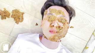 Chinese femdom scat slave - video 5