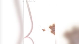 Bbw shitting - video 8
