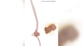 Bbw shitting - video 8