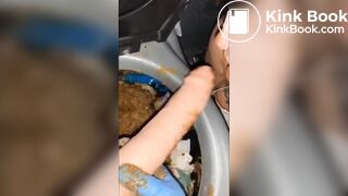 Scat swallows from Porta potty