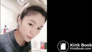 chinese selfie poop 51