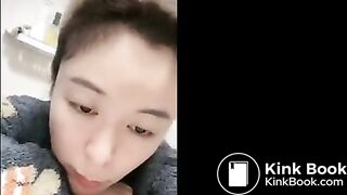 chinese selfie poop 51