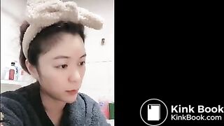 chinese selfie poop 51