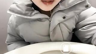 Korean Twitter girl vomitting compilation_1
