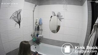 voyerhouse girl plops