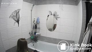 voyerhouse girl plops