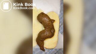 Famous pornstar shits in a hotdog bun