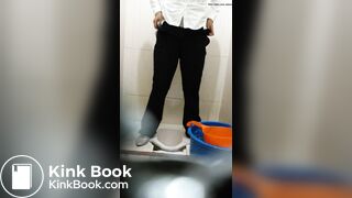 Ngintip Cewek indo poop