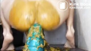 Messy fisting huge dildo scat