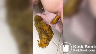Japanese Twitter College Girl Diarrhea