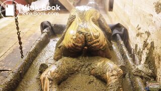 Lyndra and Franky Manure Barn - sensual sex in cowshit