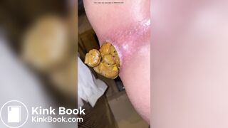 Japanese Twitter College Girl Very Very Big Poop - video 2