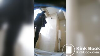 中国眼镜女孩拉屎