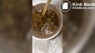 Japanese Twitter Crazy Girl Diarrhea and pee