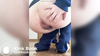 Japanese Twitter College Girl Big Long Poop - video 2