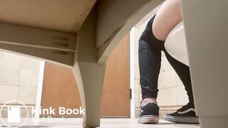 Co worker poop side view