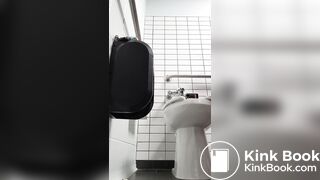 MISTRESS SCAT BATHROOM MESS