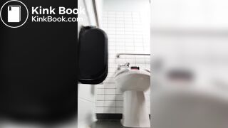 MISTRESS SCAT BATHROOM MESS