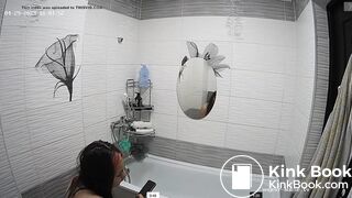 voyerhouse girl explosive poop