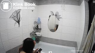 voyerhouse girl explosive poop