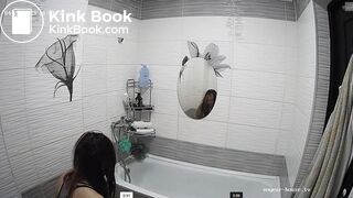 voyerhouse girl explosive poop