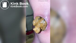 Japanese Twitter College Girl Very Very Big Poop