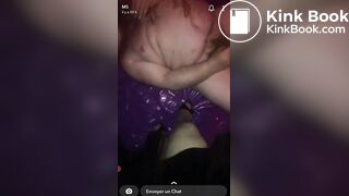 Gros porc se branle avec la merde de sa maîtresse