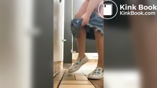 Chubby lady has diarrhea on public toilet floor