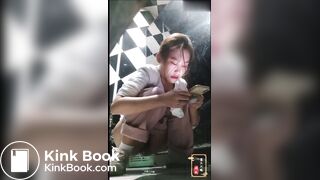 Voyeur beautiful girl pooping