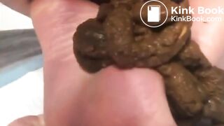 Cute ass Girl Shitting Several Times